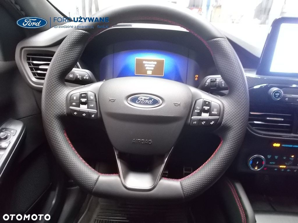 Ford Kuga - 16
