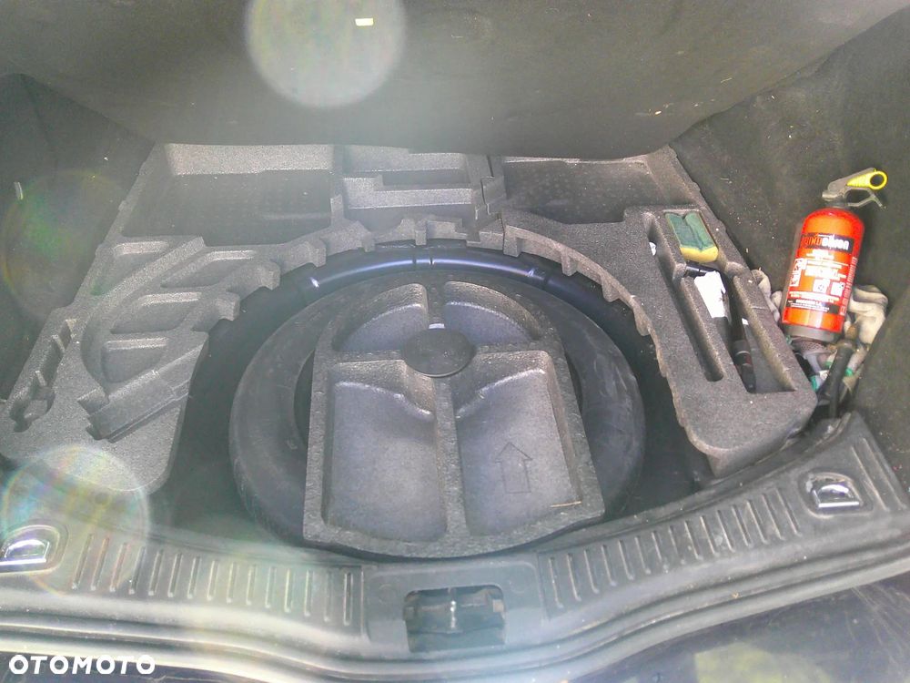 Ford Mondeo - 14