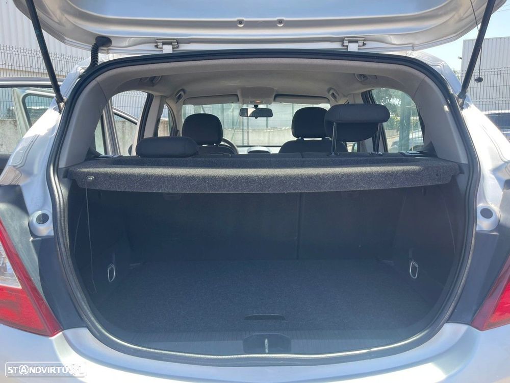 Opel Corsa - 14