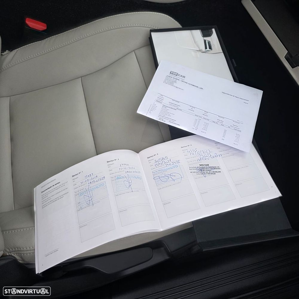 Volvo XC 40 1.5 T3 Momentum Tech Edition - 38