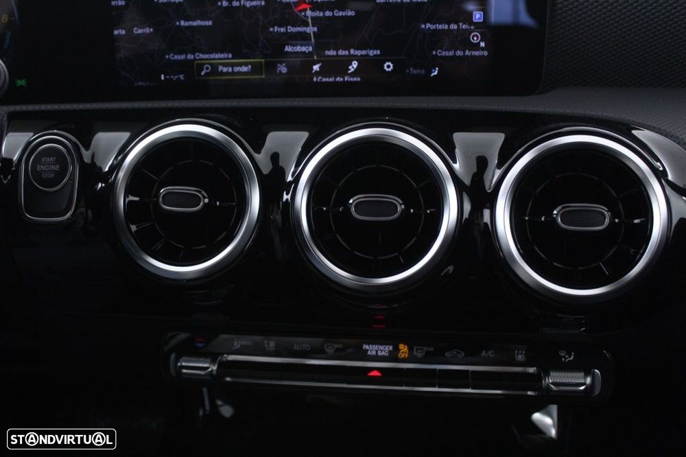 Mercedes-Benz CLA 250 e Progressive - 28