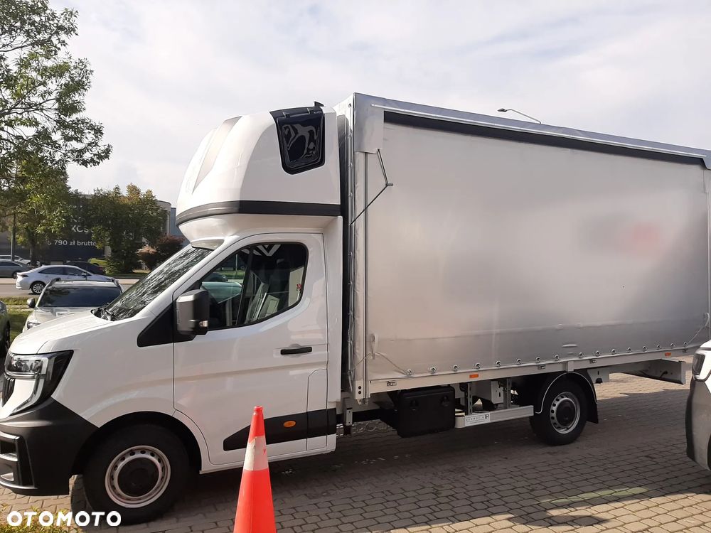 Renault Master - 12