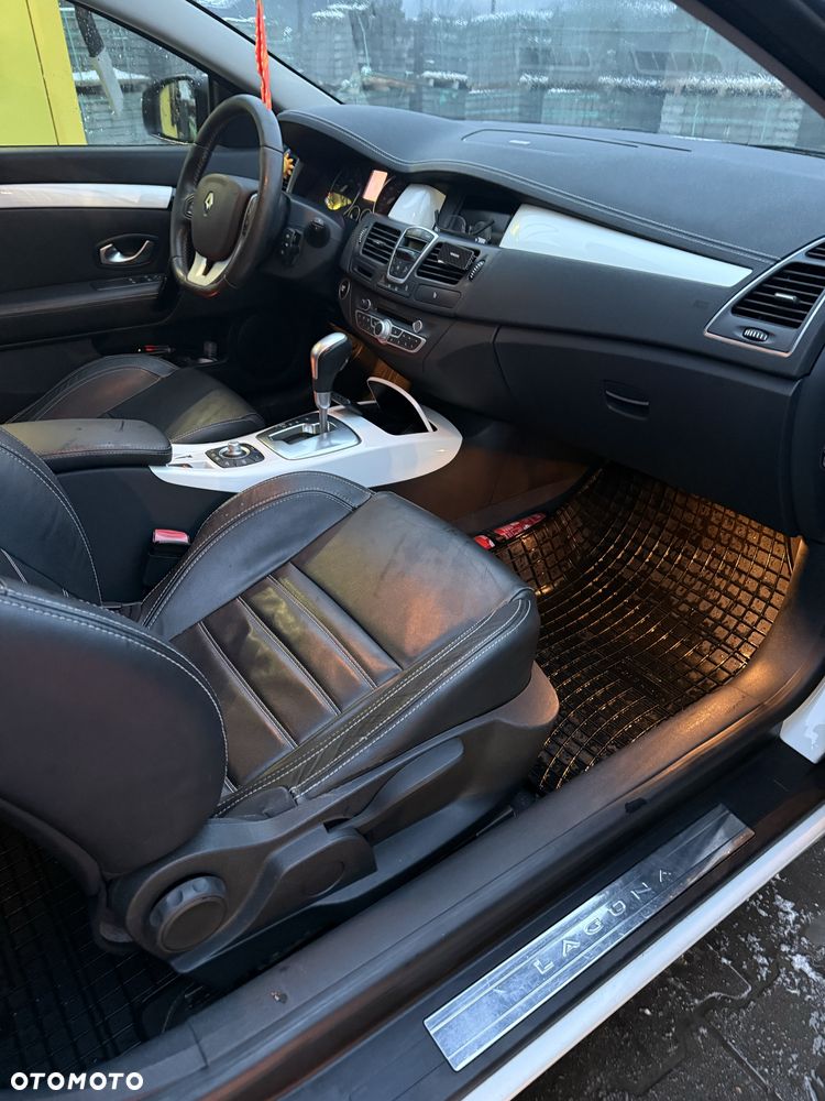 Renault Laguna - 8
