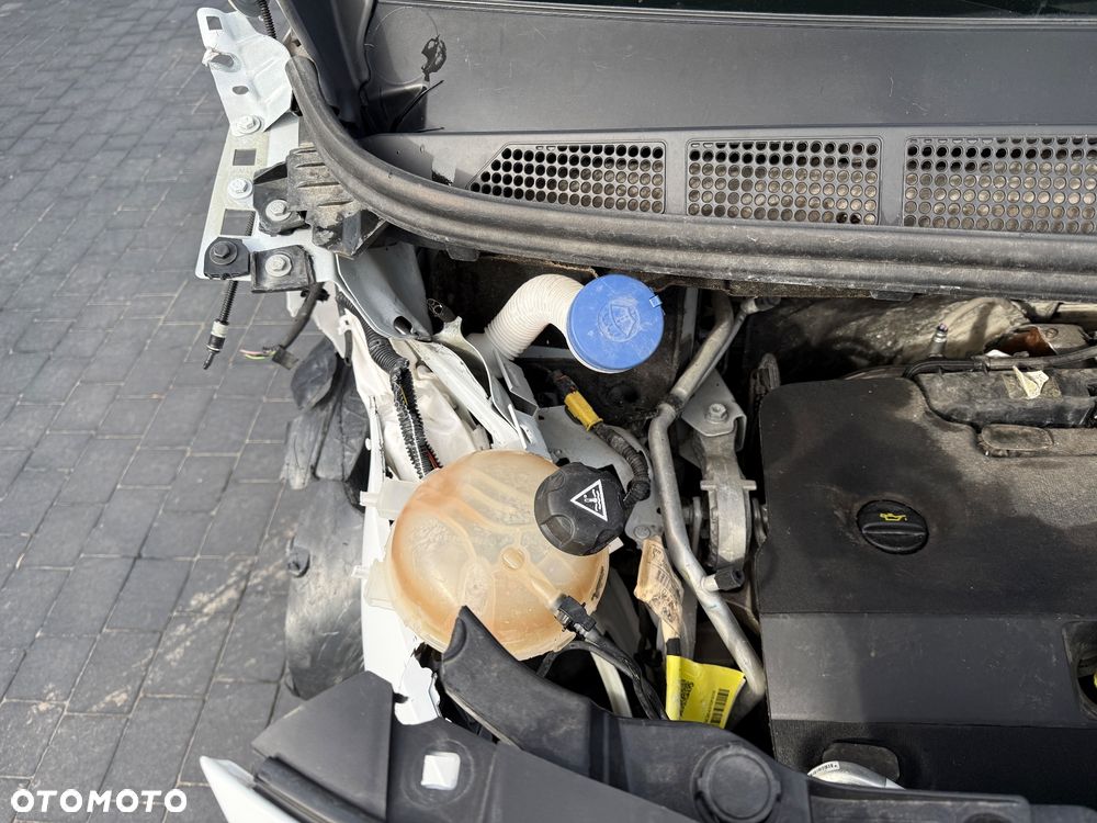 Peugeot Expert - 11