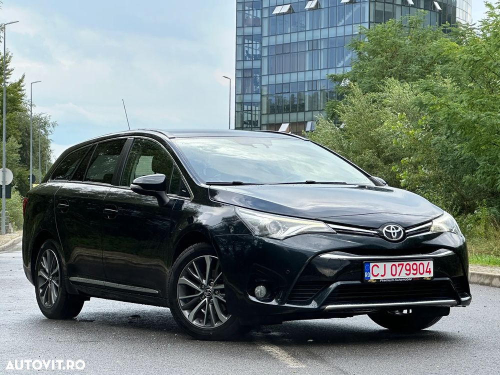 Toyota Avensis Touring Sports 1.6 D-4D Executive - 14