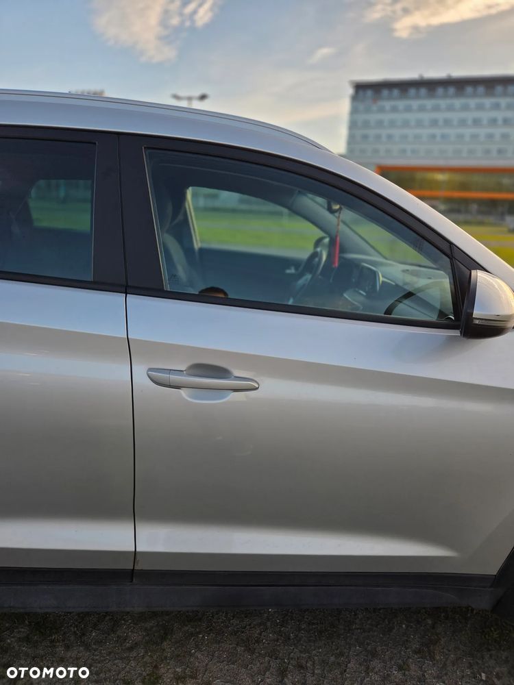 Hyundai Tucson 1.6 GDi Comfort 2WD - 24