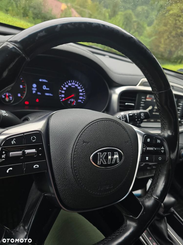 Kia Sorento 2.0 CRDI L - 12