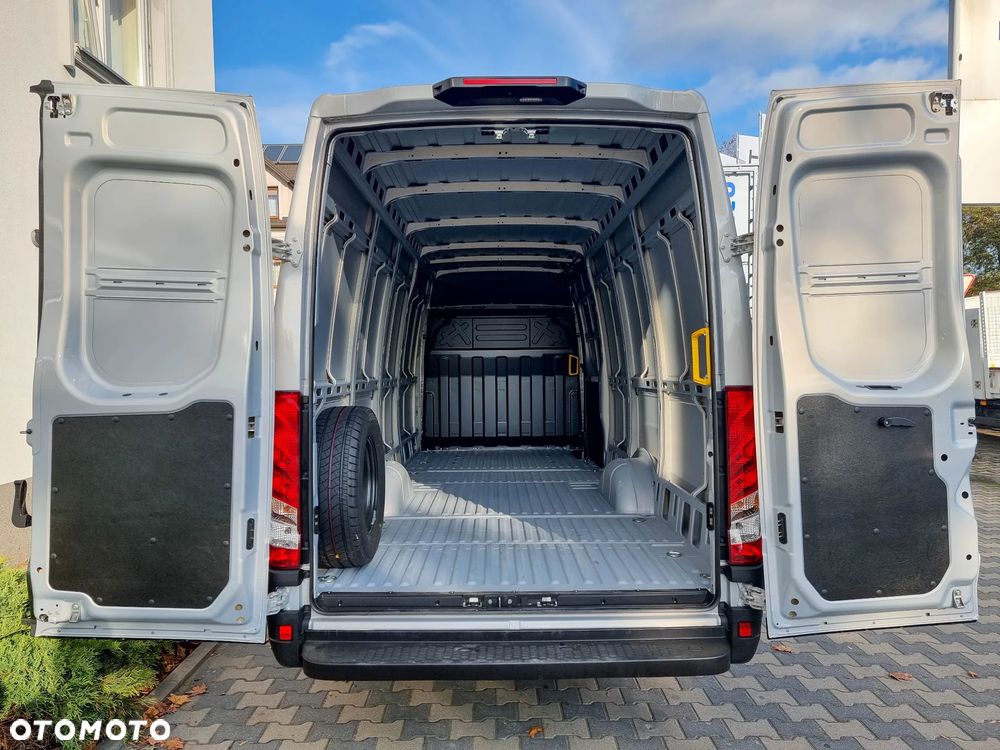 Iveco eDaily 35S14 - 4