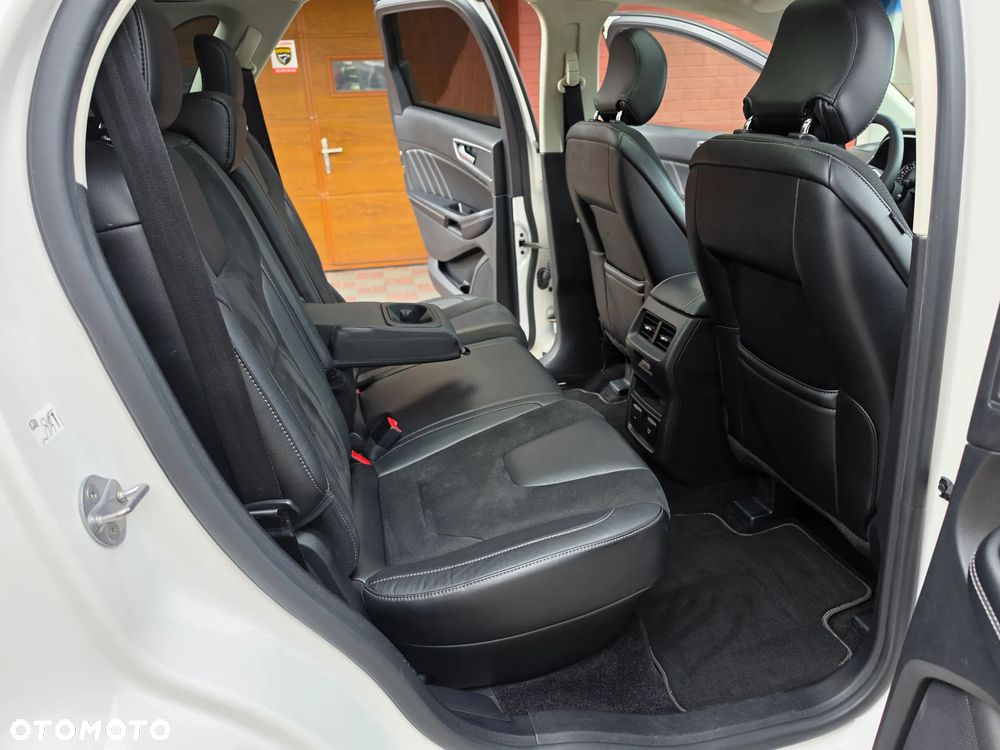 Ford Edge 2016