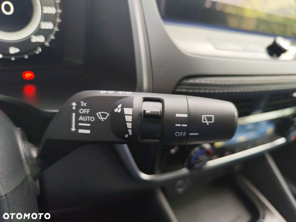 Nissan Qashqai - 25