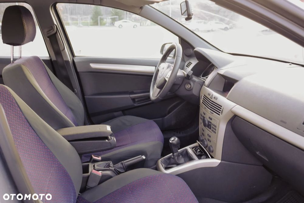 Opel Astra - 14