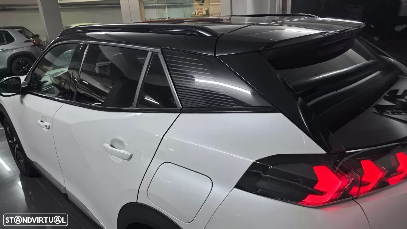 Peugeot 2008 1.2 PureTech GT Line EAT8 - 28