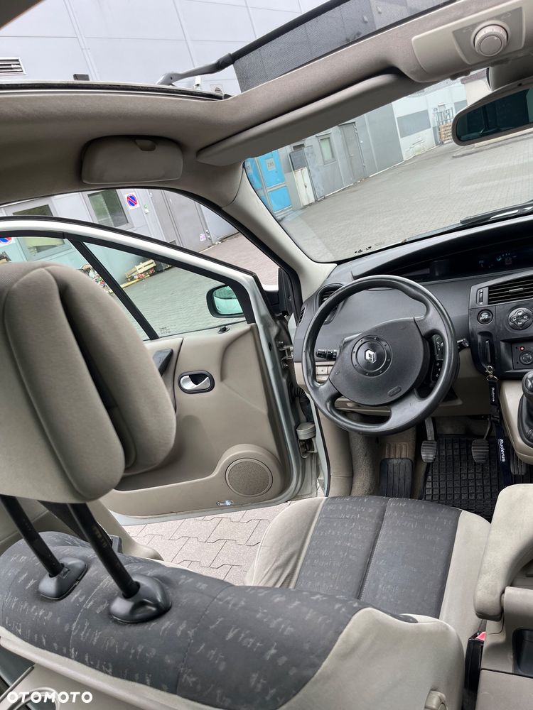 Renault Scenic 1.5d Ci Confort Privilege - 30