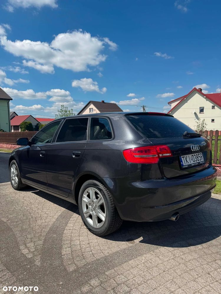Audi A3 Sportback 1.6 TDI DPF Ambition - 3