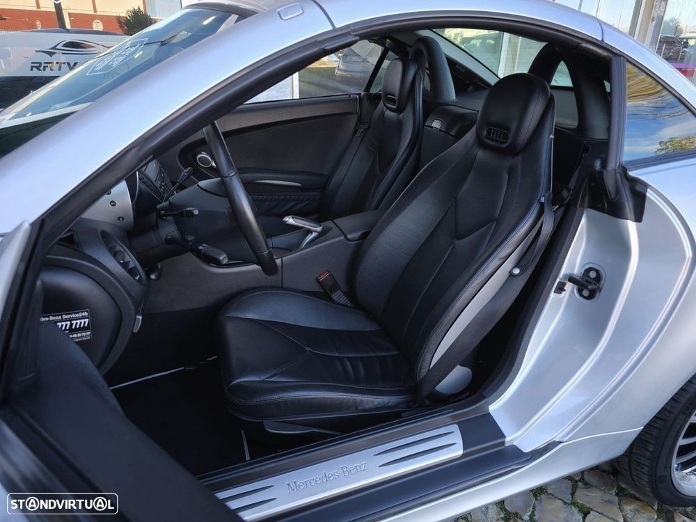 Mercedes-Benz SLK 200 (BlueEFFICIENCY) - 7