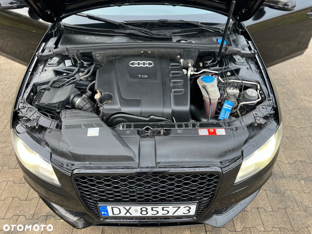 Audi A4 Avant 2.0 TDI DPF multitronic S line Sportpaket - 14