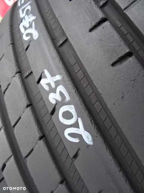 275/55/R19 111W Goodyear Eagle F1 Asymetric 3 SUV - 10