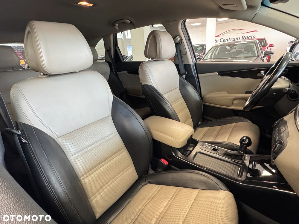 Kia Sorento 2.0 CRDI XL - 16