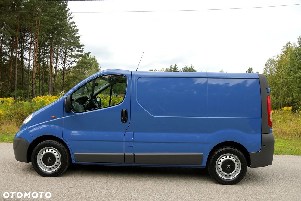 Opel VIVARO 2.5 CDTi 145KM * Z Niemiec * KLIMA * AUTOMAT * ZNAKOMITY STAN! - 4