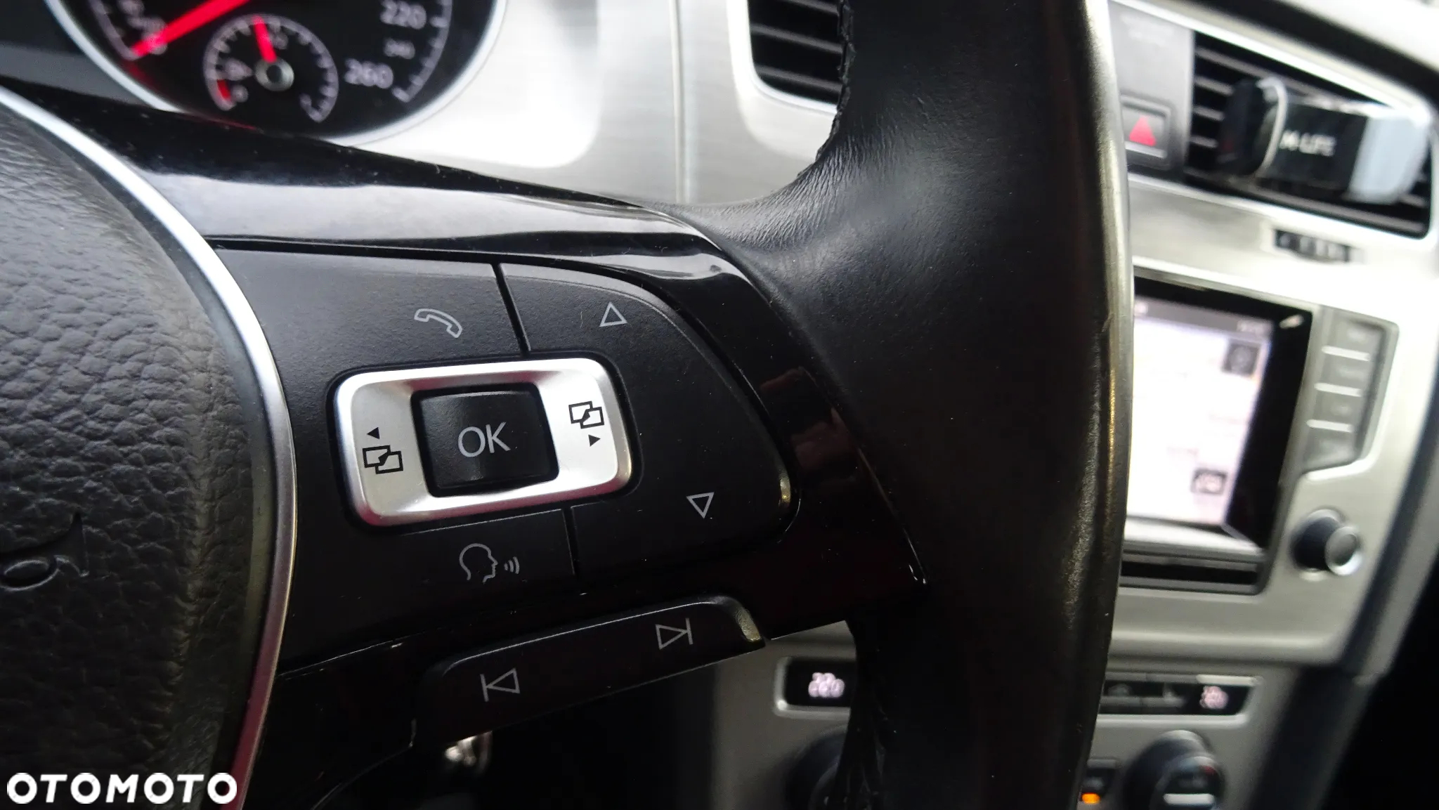 Volkswagen Golf VII 1.6 TDI BMT Comfortline - 30