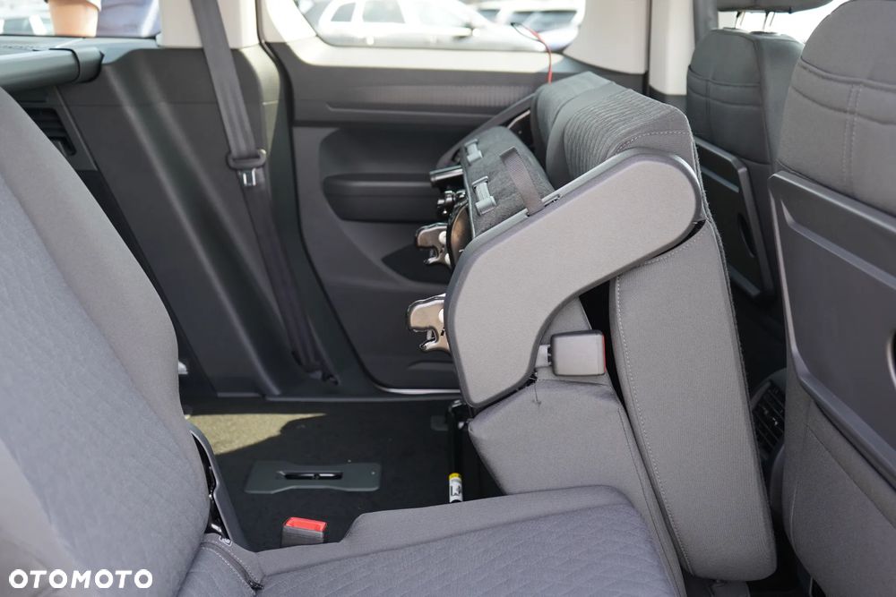 Volkswagen Caddy 1.5 TSI Life DSG - 18
