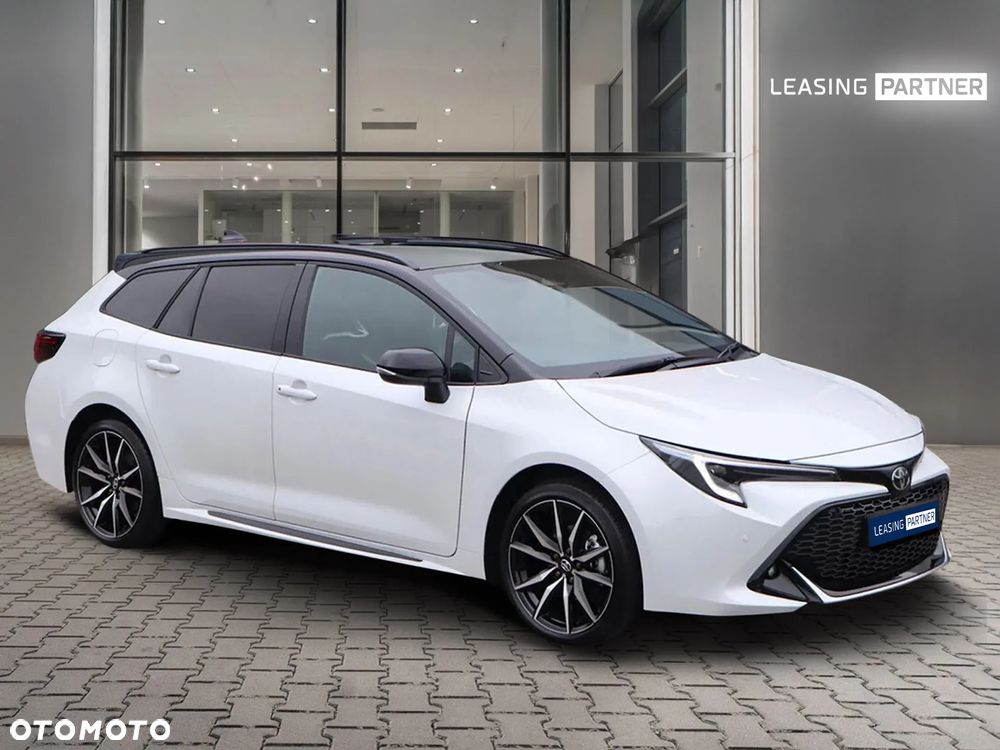 Toyota Corolla 2.0 Hybrid GR Sport - 2