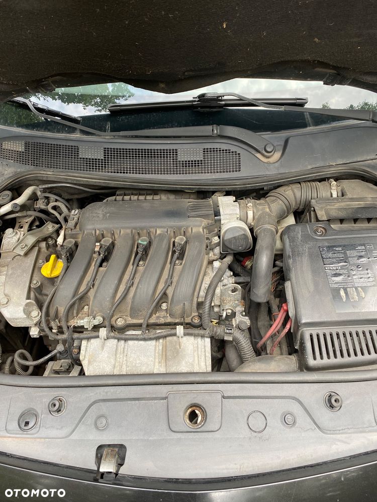 Renault Megane 2.0 Grandtour Confort Authentique - 12