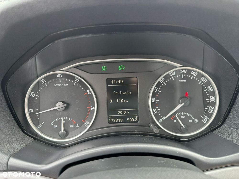 Skoda Octavia - 25