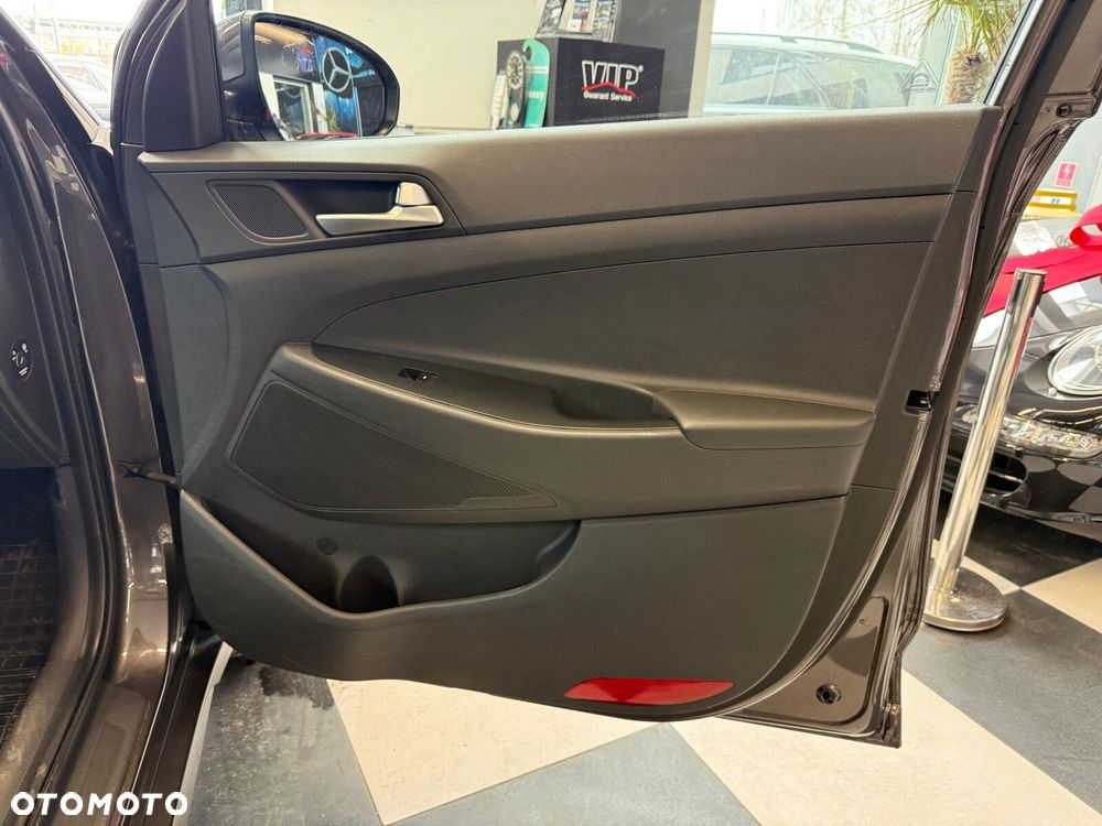 Hyundai Tucson - 16