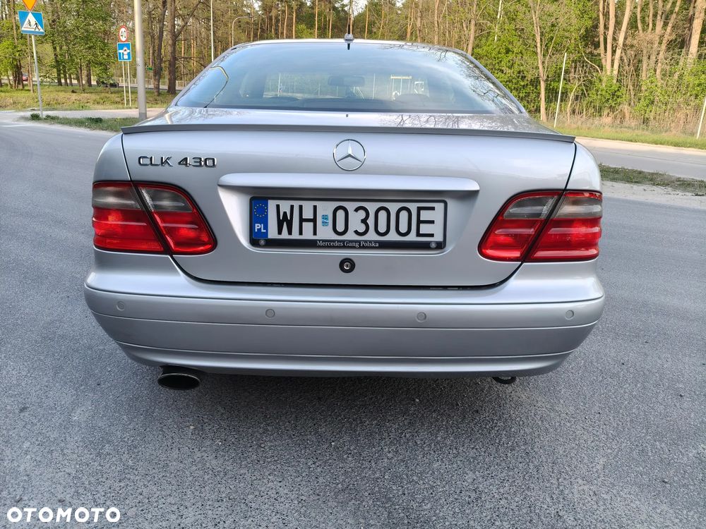 Mercedes-Benz CLK - 7