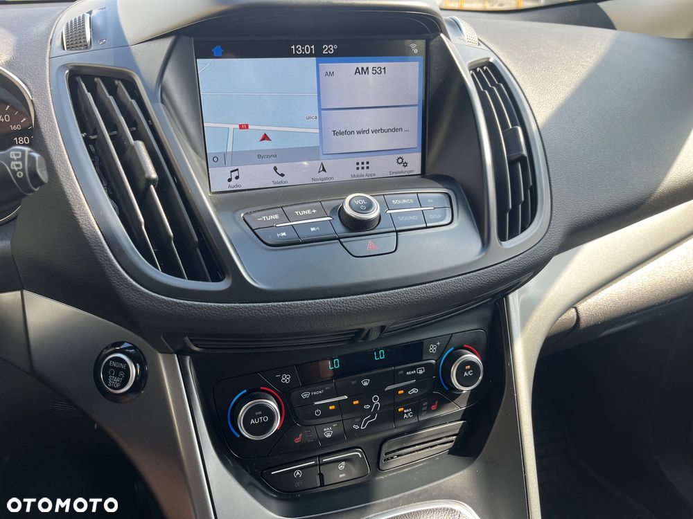 Ford Kuga 1.5 EcoBoost 2x4 Cool & Connect - 10