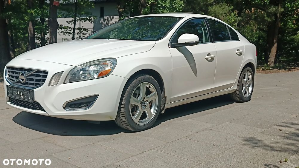 Volvo S60 2.5 T5 - 2