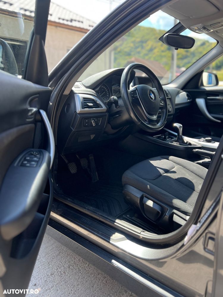 BMW Seria 1 116i - 8