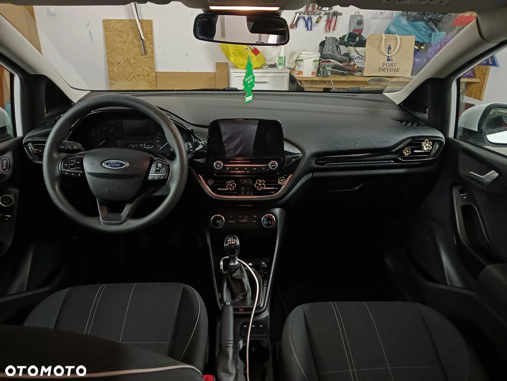 Ford Fiesta 1.0 EcoBoost Start-Stop Champions Edition - 6