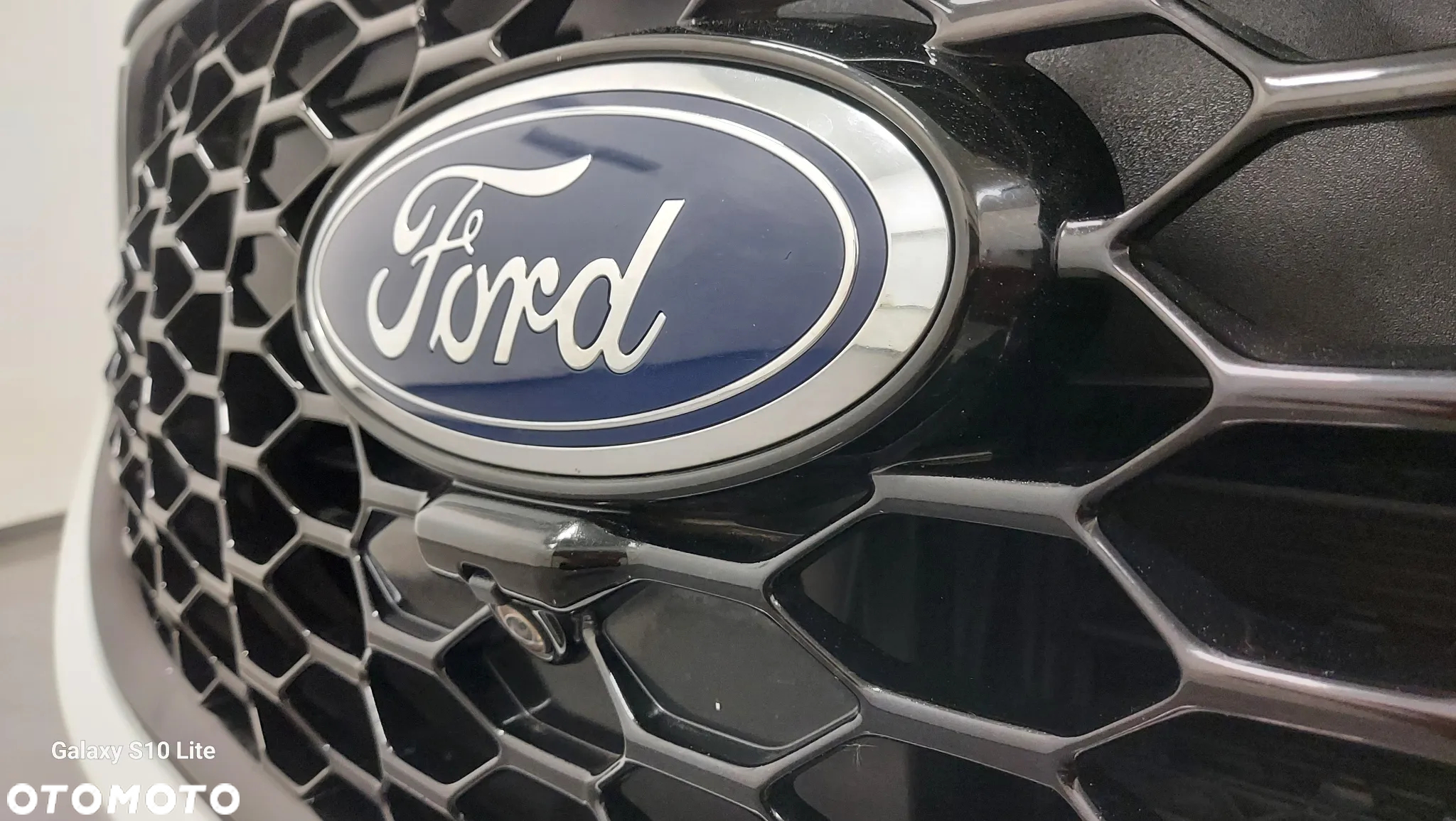 Ford Edge 2.0 EcoBlue Twin-Turbo 4WD ST-Line - 19