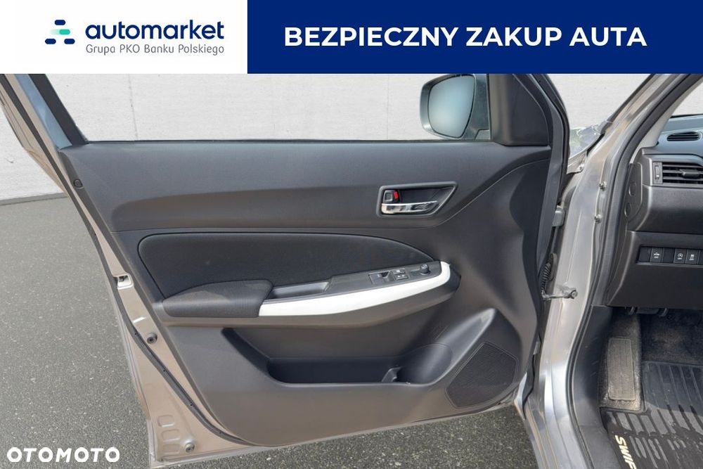 Suzuki Swift 1.2 Dualjet SHVS Premium CVT - 11