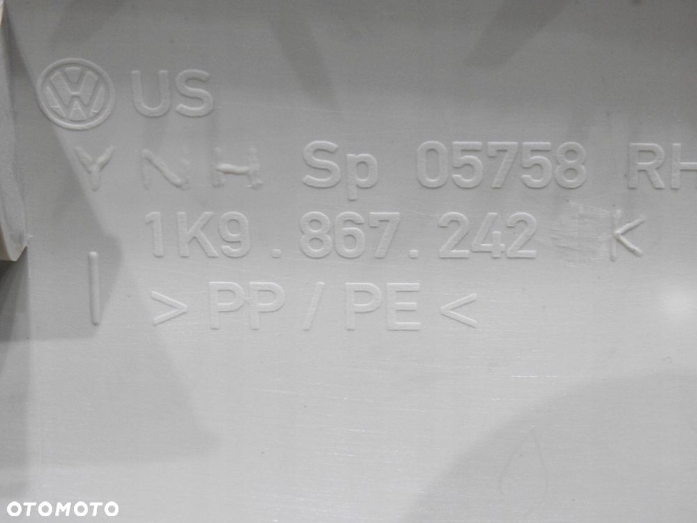 OSŁONA SŁUPKA PRAWY TYŁ VW GOLF VI KOMBI 1K9867242 - 7