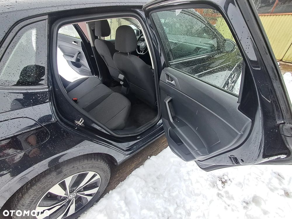 Volkswagen Polo 1.6 TDI SCR DSG Comfortline - 19