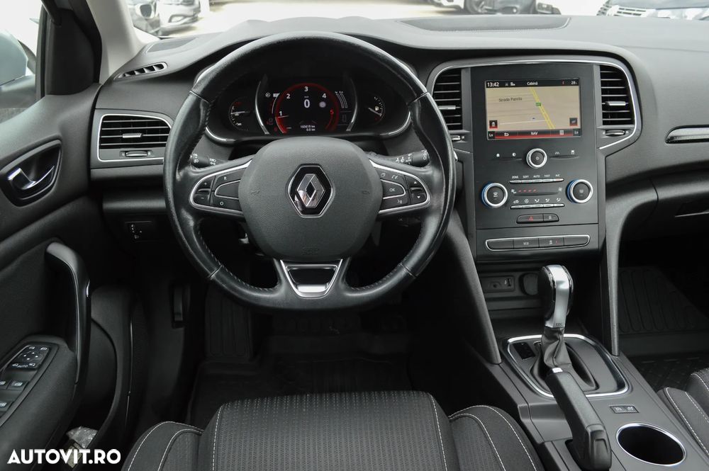 Renault Megane 1.5 dCi Dynamique Aut. - 29