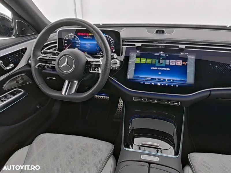 Mercedes-Benz E 400e 4Matic 9G-TRONIC - 5