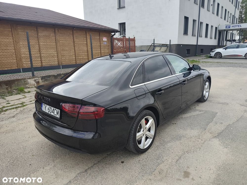 Audi A4 Limousine 2.0 TDI DPF Ambiente - 4