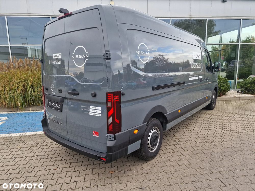 Nissan Interstar - 3