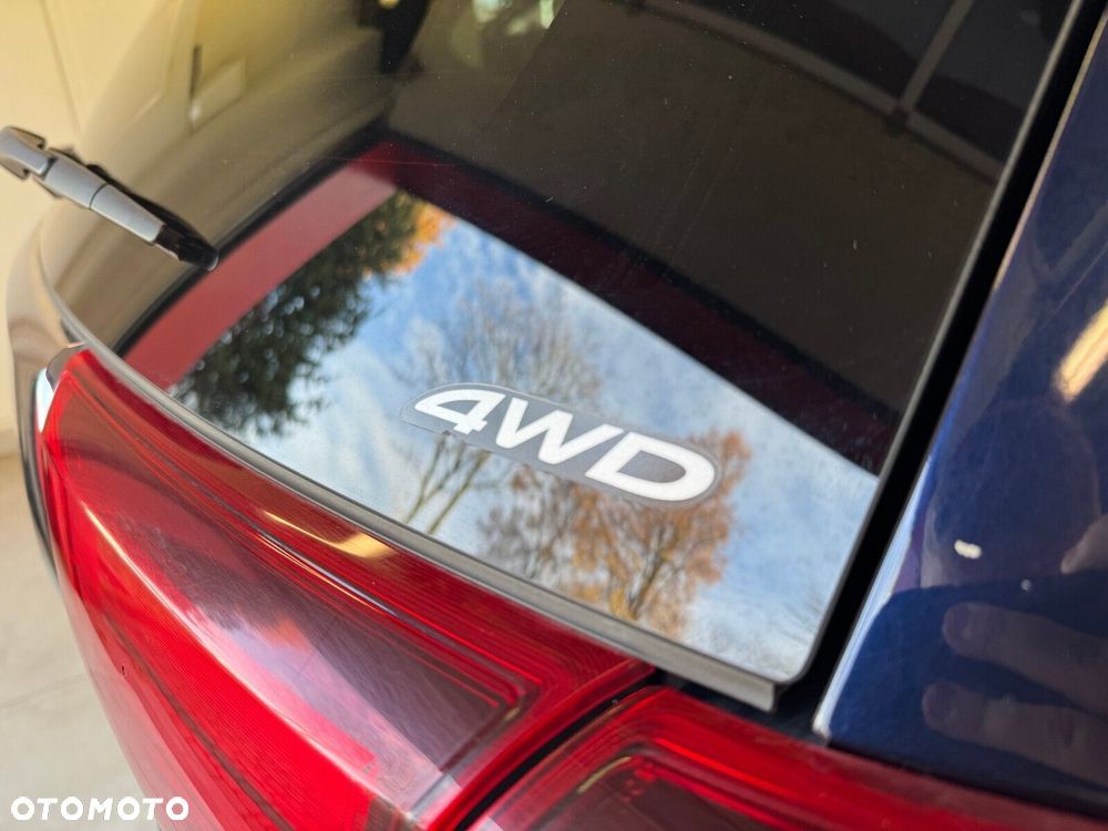 Mitsubishi Outlander - 23