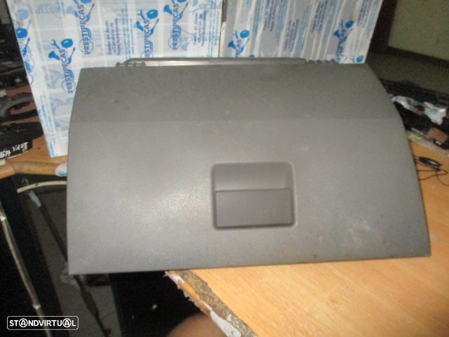 Porta Luvas 2S61A06024AD FORD FIESTA 2003 Cinza - 1