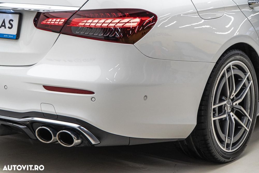 Mercedes-Benz E 53 AMG 4Matic AMG Speedshift TCT-9G - 37