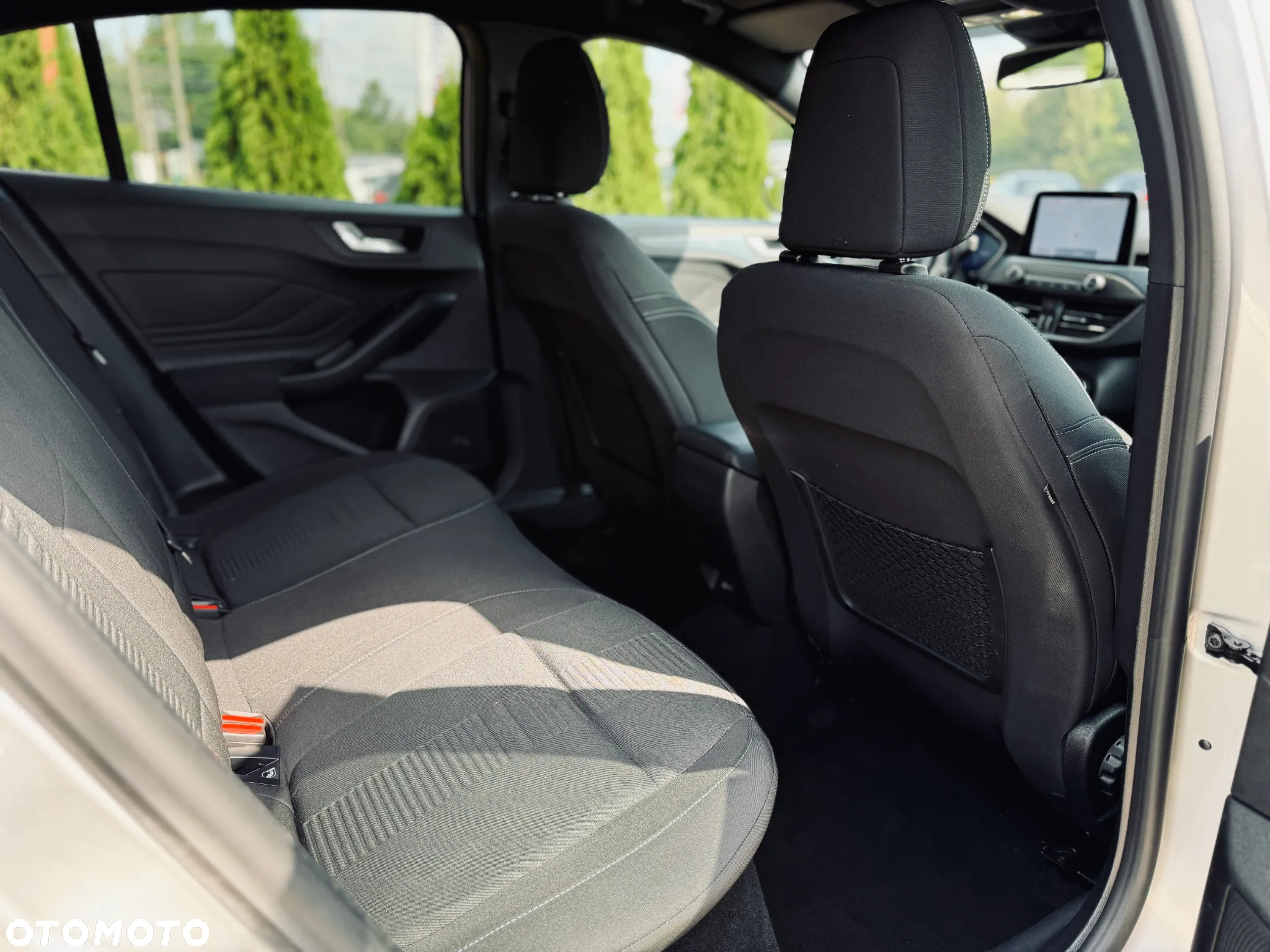 Ford Focus 1.0 EcoBoost Active - 20