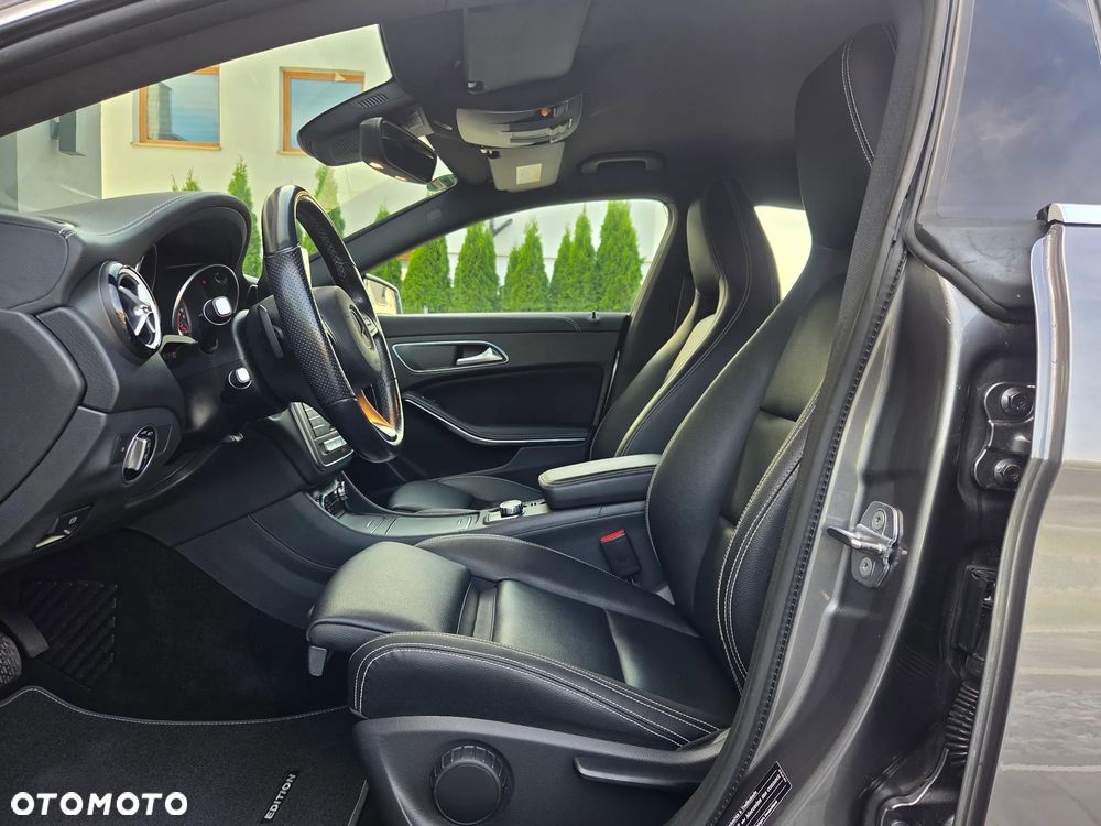 Mercedes-Benz CLA 200 7G-DCT AMG Line - 34