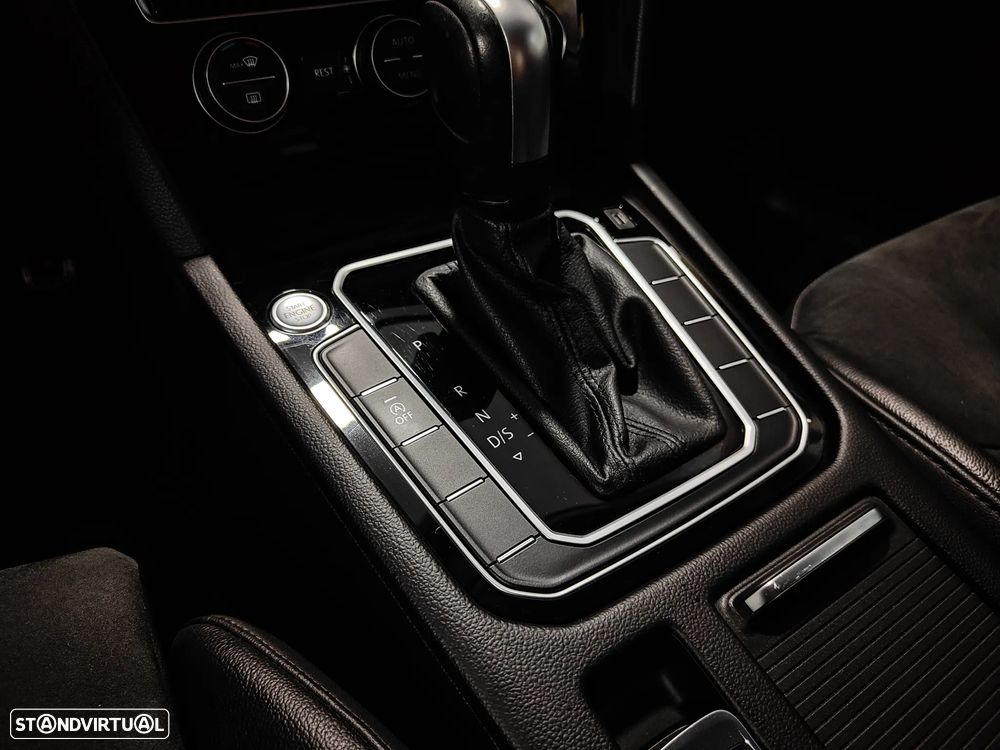 VW Arteon 2.0 TDI Elegance DSG - 42