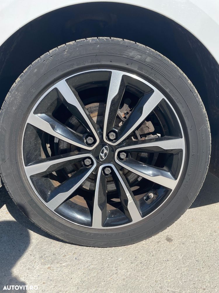 Hyundai i40 1.7 CRDI CW 7DCT ISG Supreme Pack+ - 11