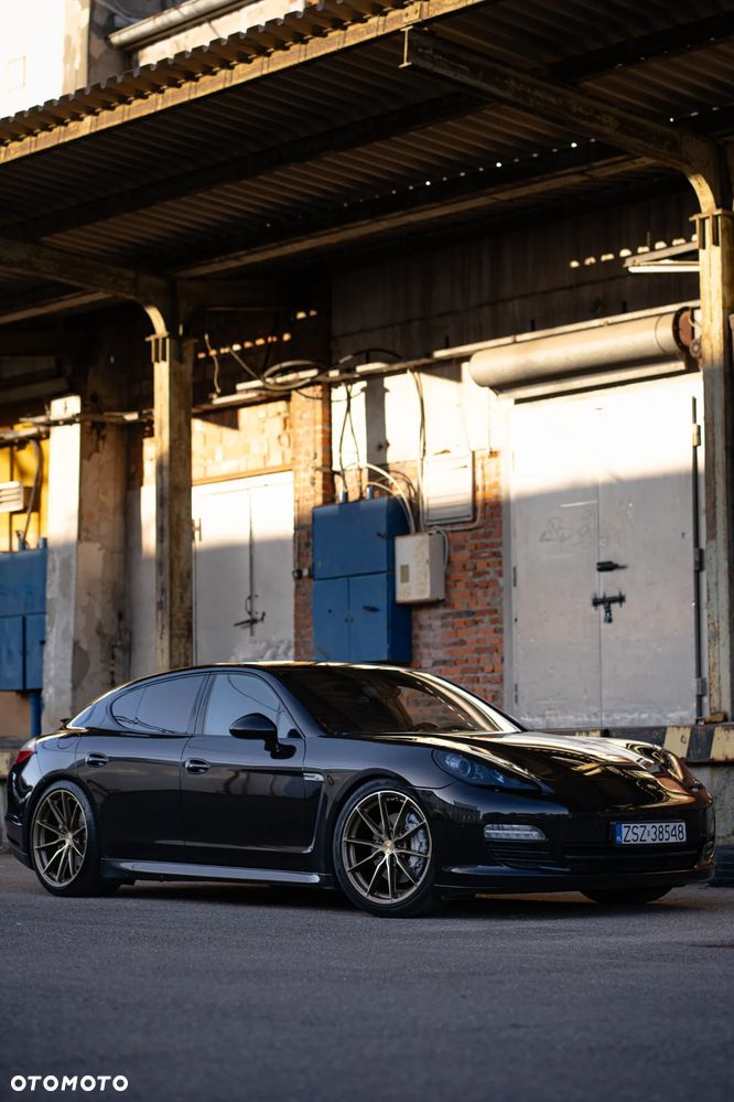 Porsche Panamera 4S - 2